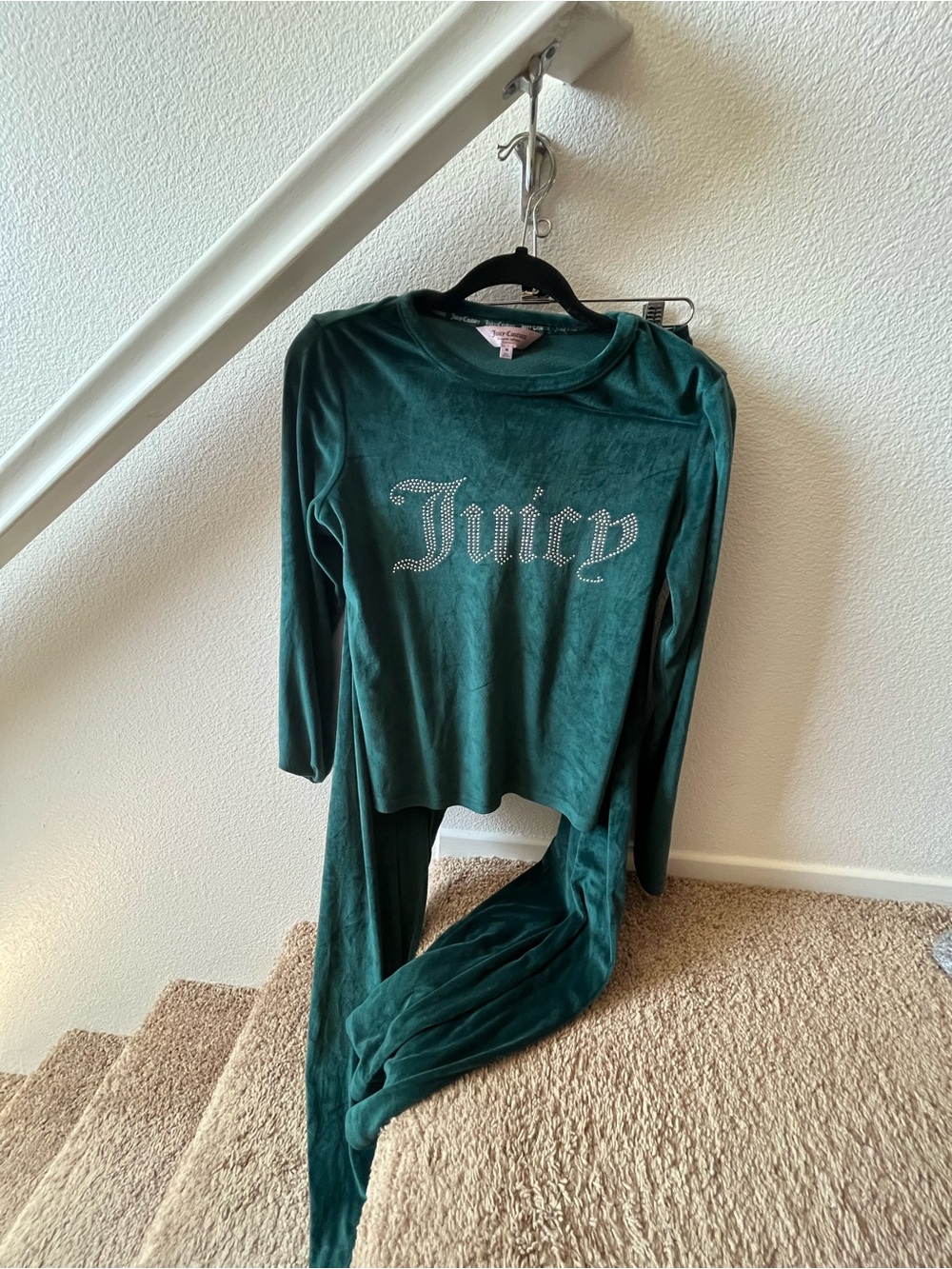 Juicy Couture Emerald Green Velour Rhinestone Logo Lounge Set